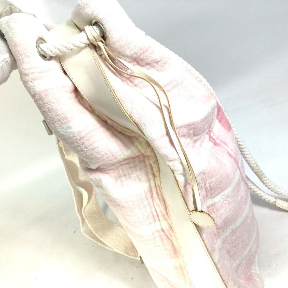 CHANEL Pink Shoulder Bag - Picture 15 of 16